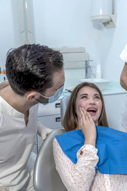 Best Broken or Cracked Tooth Emergency Dentist in Waterloo, IN